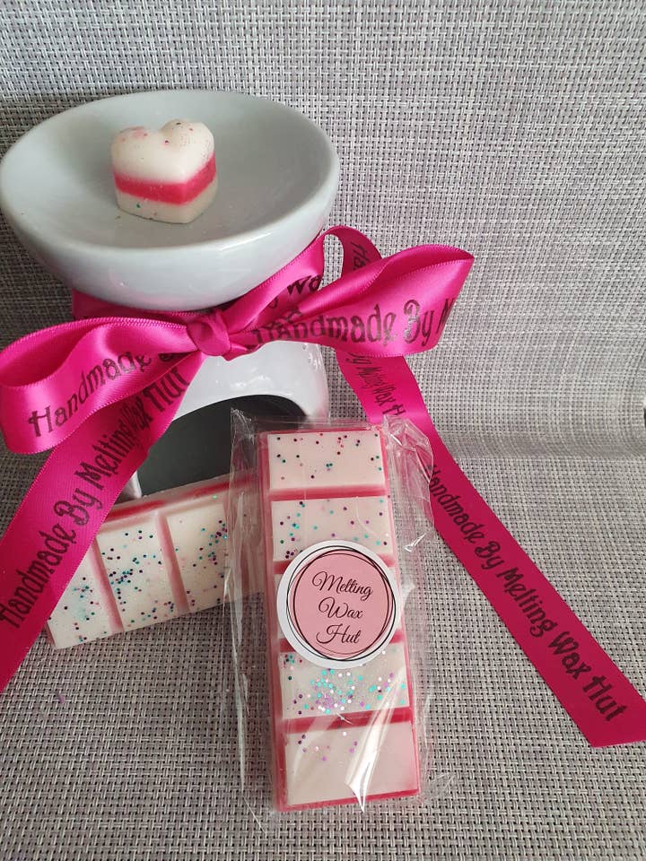 Birthday Cake Snap Bar for wholesale by Melting Wax Hut