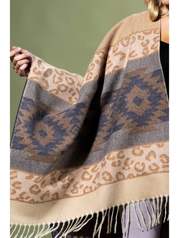 Urbanista - Wholesale Poncho – Women's - Aztec Leopard Pattern Fringe Ruana 8