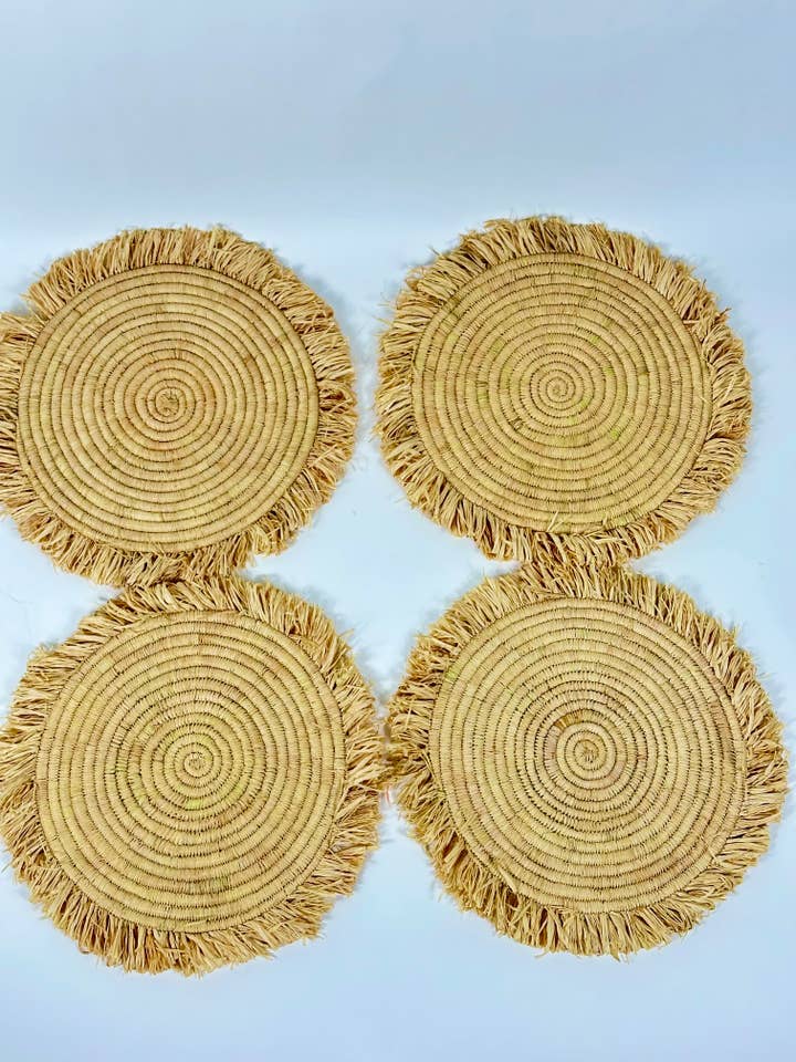 Round raffia table set with fringes,Handmade PLACEMATS for wholesale by Mikwi