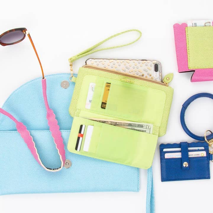 Mainstreet Collection - Wholesale Wallet - Women's - Lizard Downtown Wallet