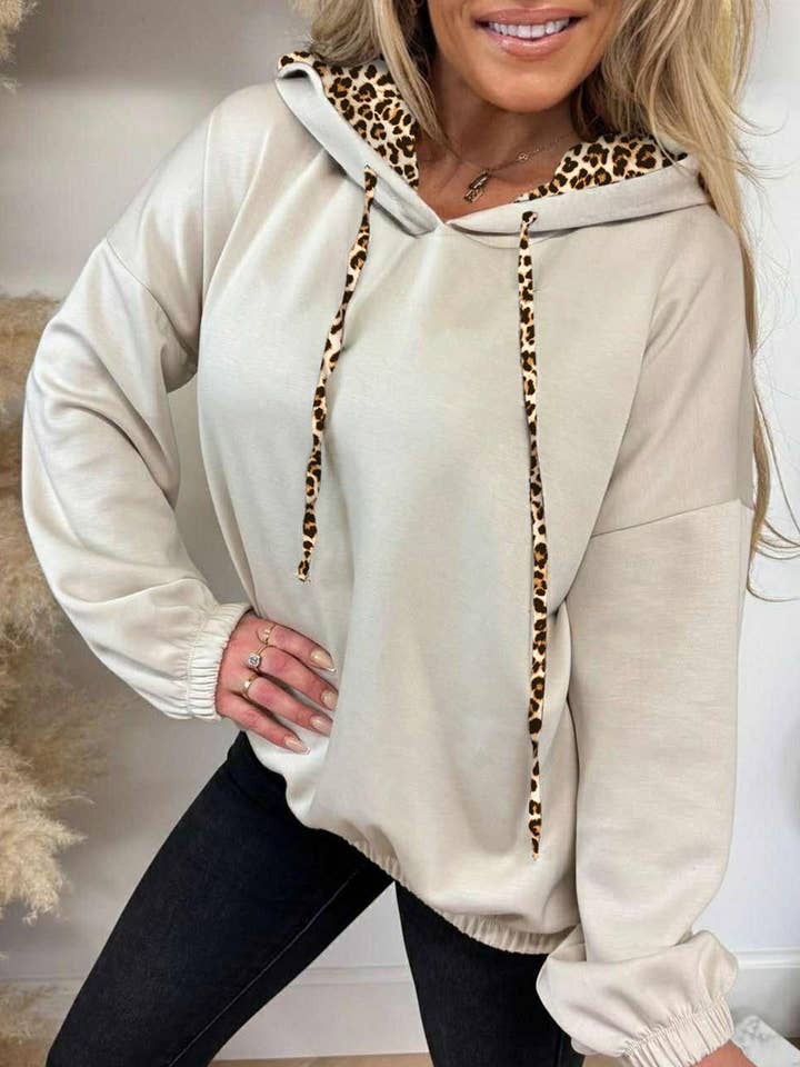 Jet Stream Leopard Contrast Drawstring Hood Drop Shoulder Loose Top for wholesale by Lovesoft