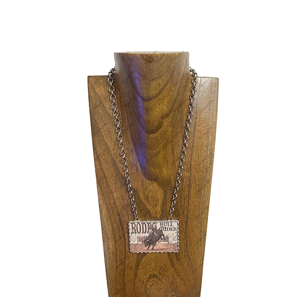 Western Elite Jewelry - Vente Colliers à pendentif - NKZ250553-01                       Chaîne en métal argenté de 22,5'' L avec pendentif photo western ''REDEO LIFE'' Collier6