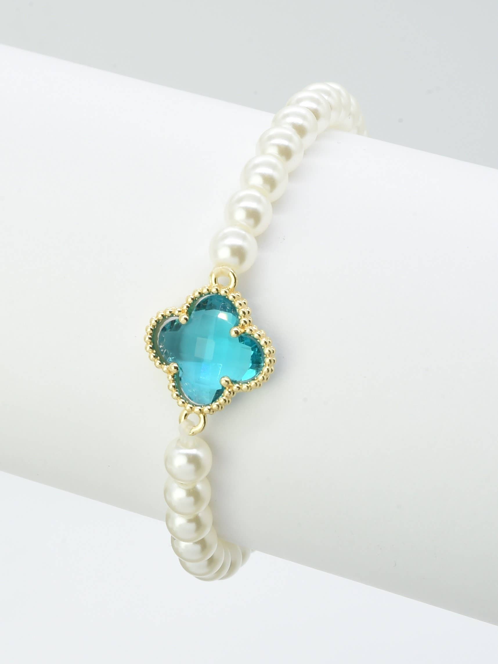 MiMi Wholesale - Wholesale Beaded Bracelet - Clover Accent Pearl Stretch Beaded Bracelet2