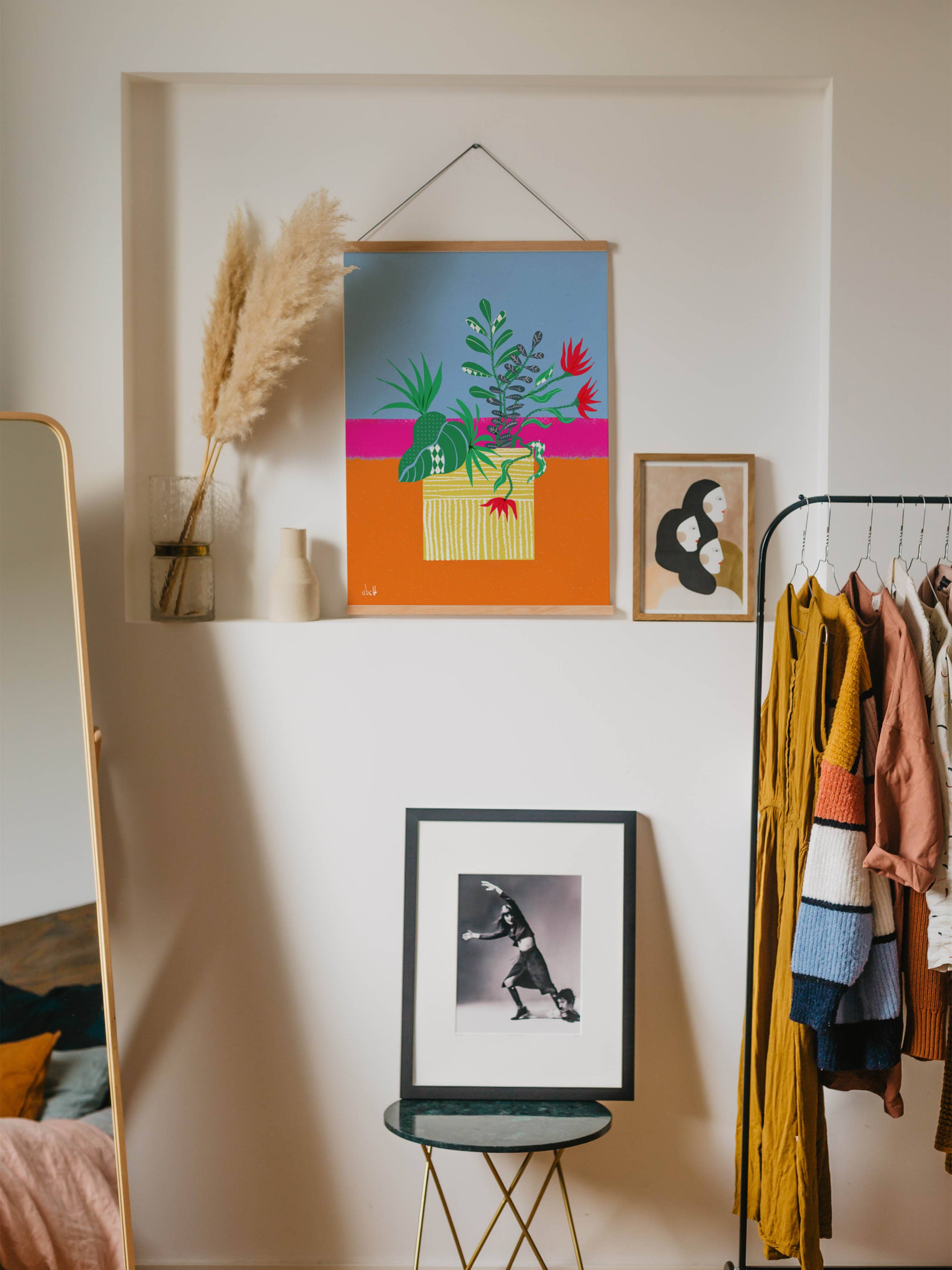 Violet Red Studio - Wholesale Art Print - Bouquet of Flowers Modern #62