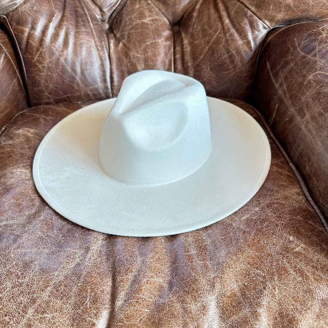 Queens INC - Wholesale Fedora - Women's - Best seller Fashion Classic Wide Brim Suede Primium  Hat 15