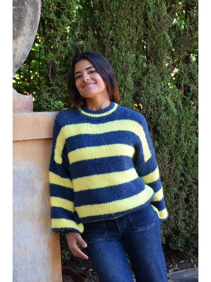 MindTraveler - Wholesale Knit Sweater - Women's - Aura Yellow and Navy Jersey4