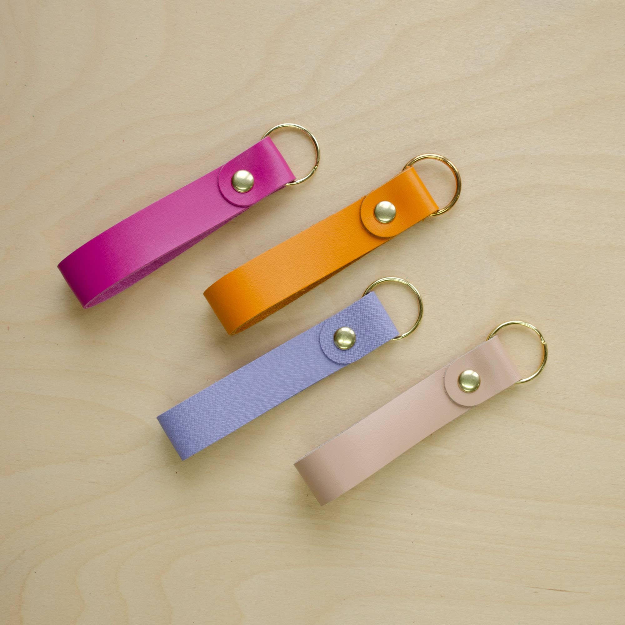 Studio Lowen – wholesale Keychain – Women's – Leather Loop Key Rings12