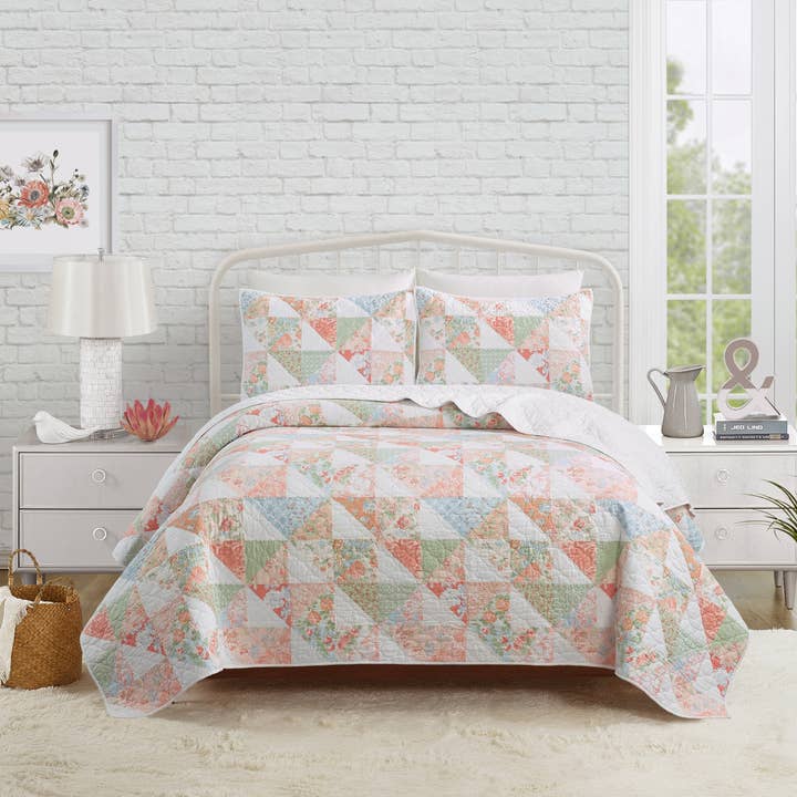 Peking Handicraft - Wholesale Bedding Set - COVENTRY QUILT SET - Modern Heirloom