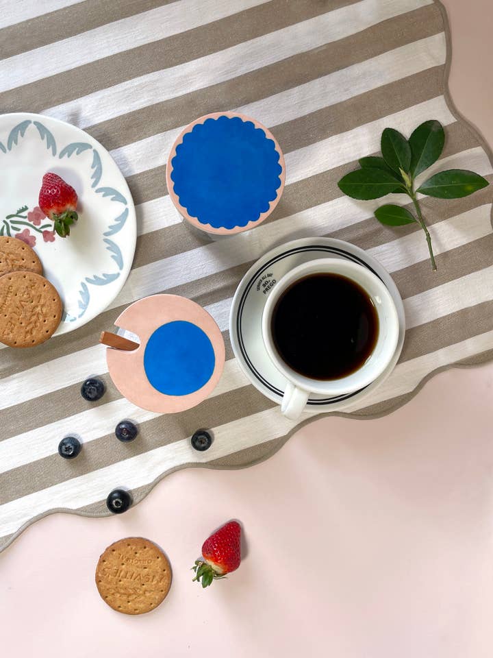 Pot en verre avec couvercle à coquille pour la vente par Casa Mescla