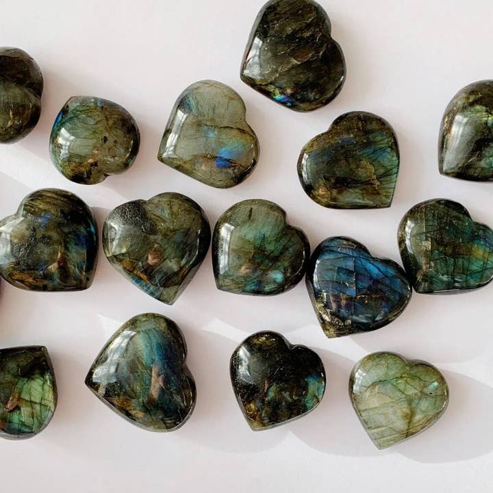 Labradorite Heart for wholesale by CRISTALLI E STELLE