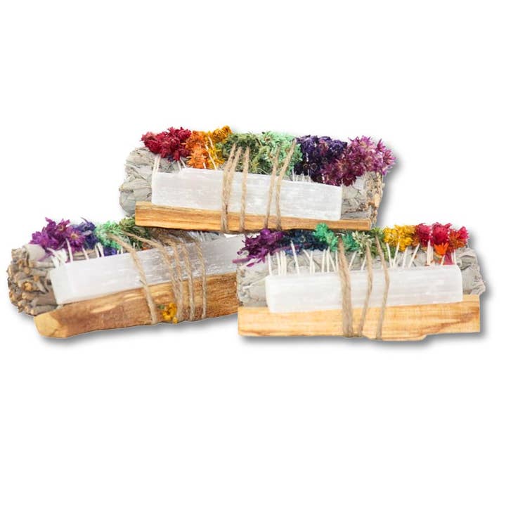 Earths Elements Wholesale - Wholesale Sage Bundle - Sage Bundle - Chakra with Selenite