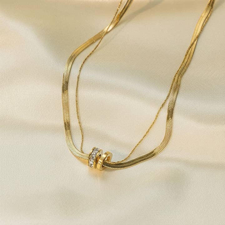 Geometric Circle Link Necklace for wholesale by paperln