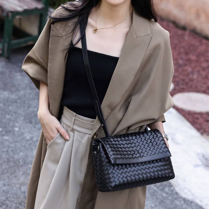 Sook Stainable - Wholesale Crossbody Bag - Women's - Genuine Leather Woven Envelope Shoulder Crossbody Bag