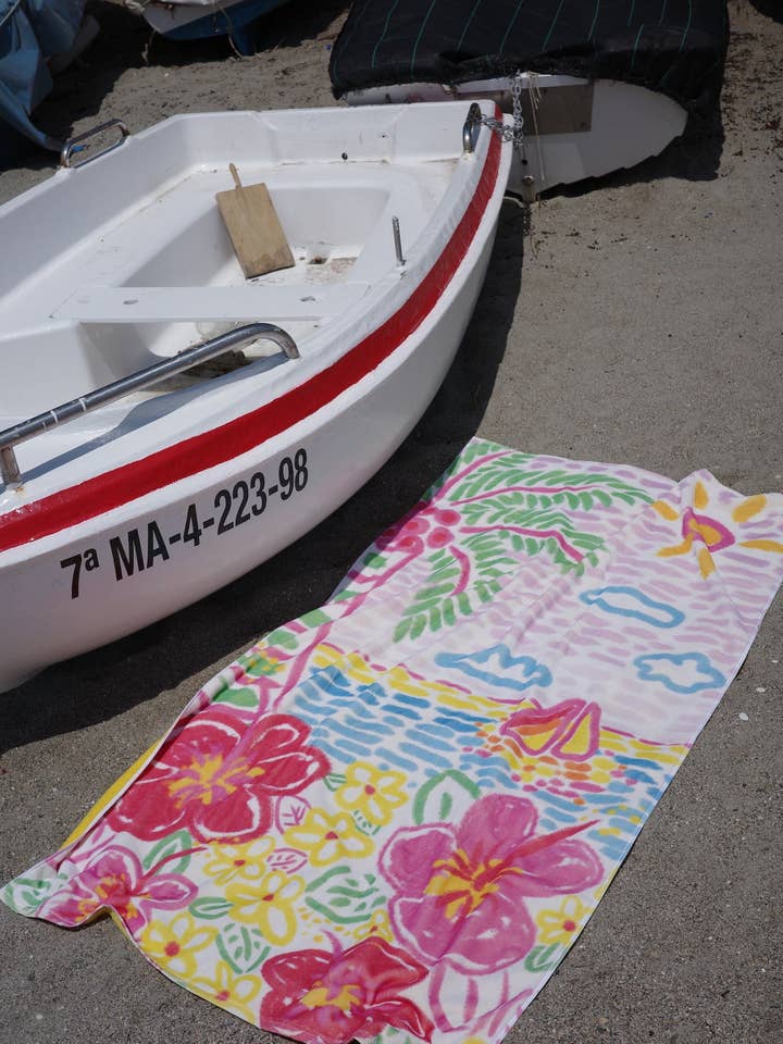 Toalla 'Beach Scribble' The Honeymooners 2.0 para venta al por mayor de Heavy Manners