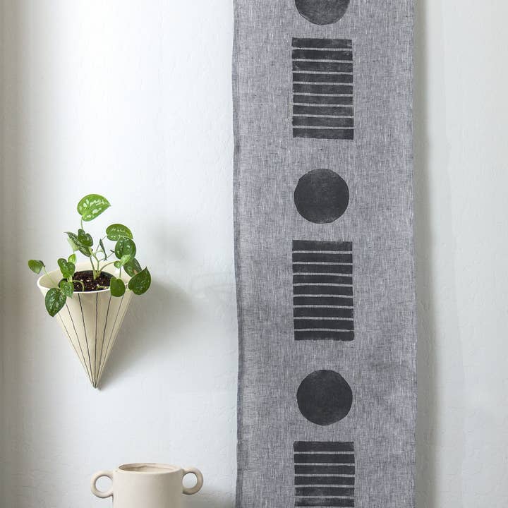 Tenture murale Mar/Sol pour la vente par For Reasons Unknown