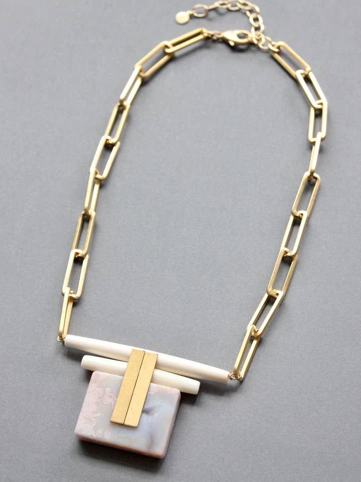 ISL319 Artdeco kæde og lyserød agat statement halskæde for engroshandel hos David Aubrey Jewelry