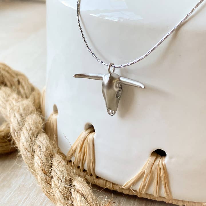 Agaveh girl - Wholesale Pendant/Charm Necklace - Longhorn Necklace