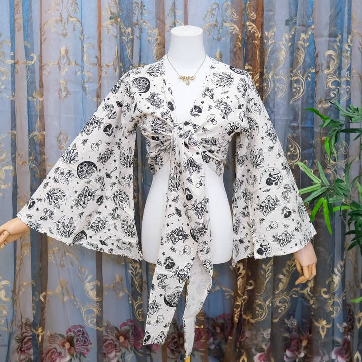 Karma Nepal Crafts - Wholesale Blouse - Women's - 3 Way Cotton Wrap Top with Mushroom Print23