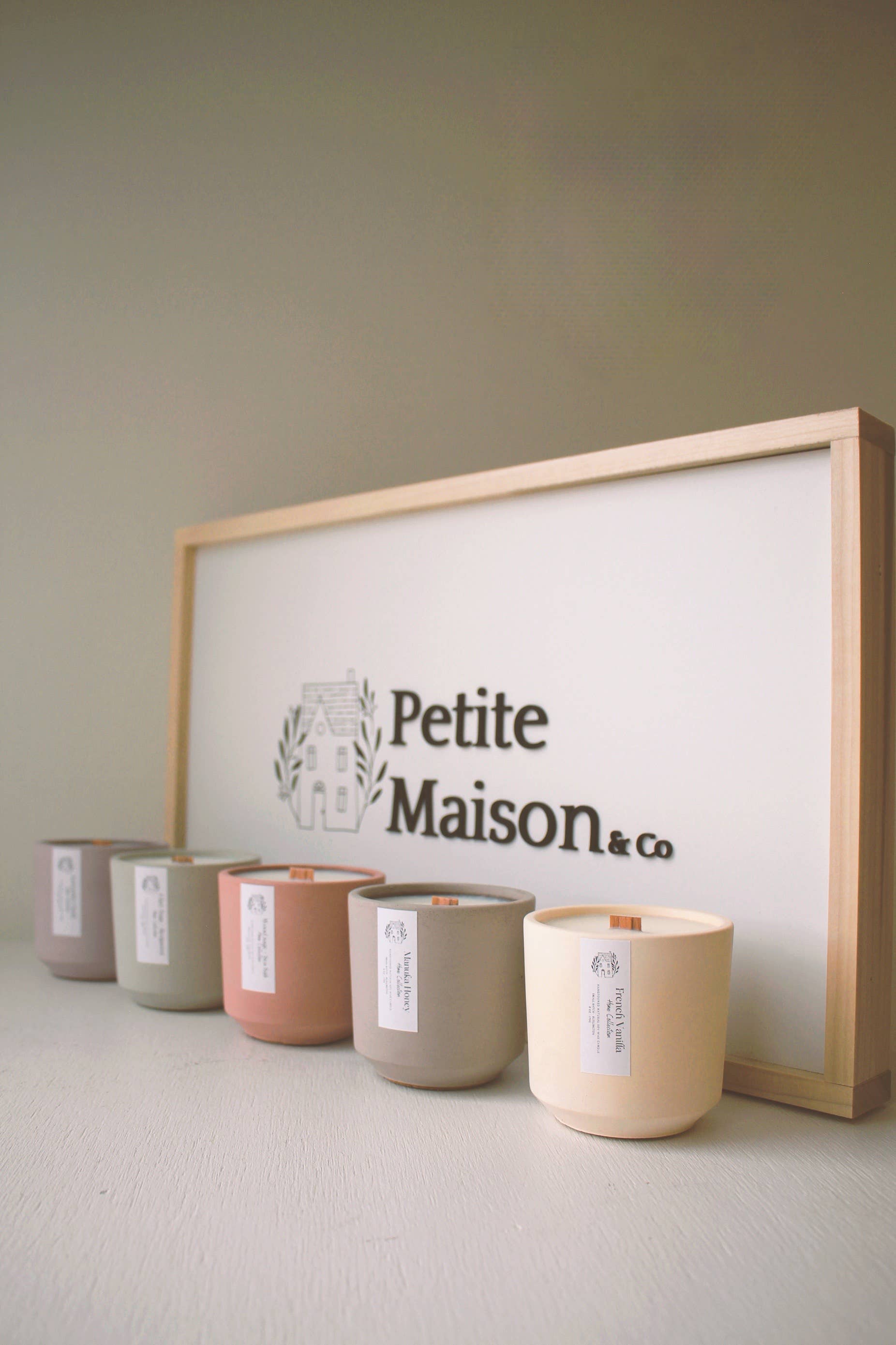 Petite Maison and Co. - Wholesale Jar/Filled Candle - Soy Candle Wax12
