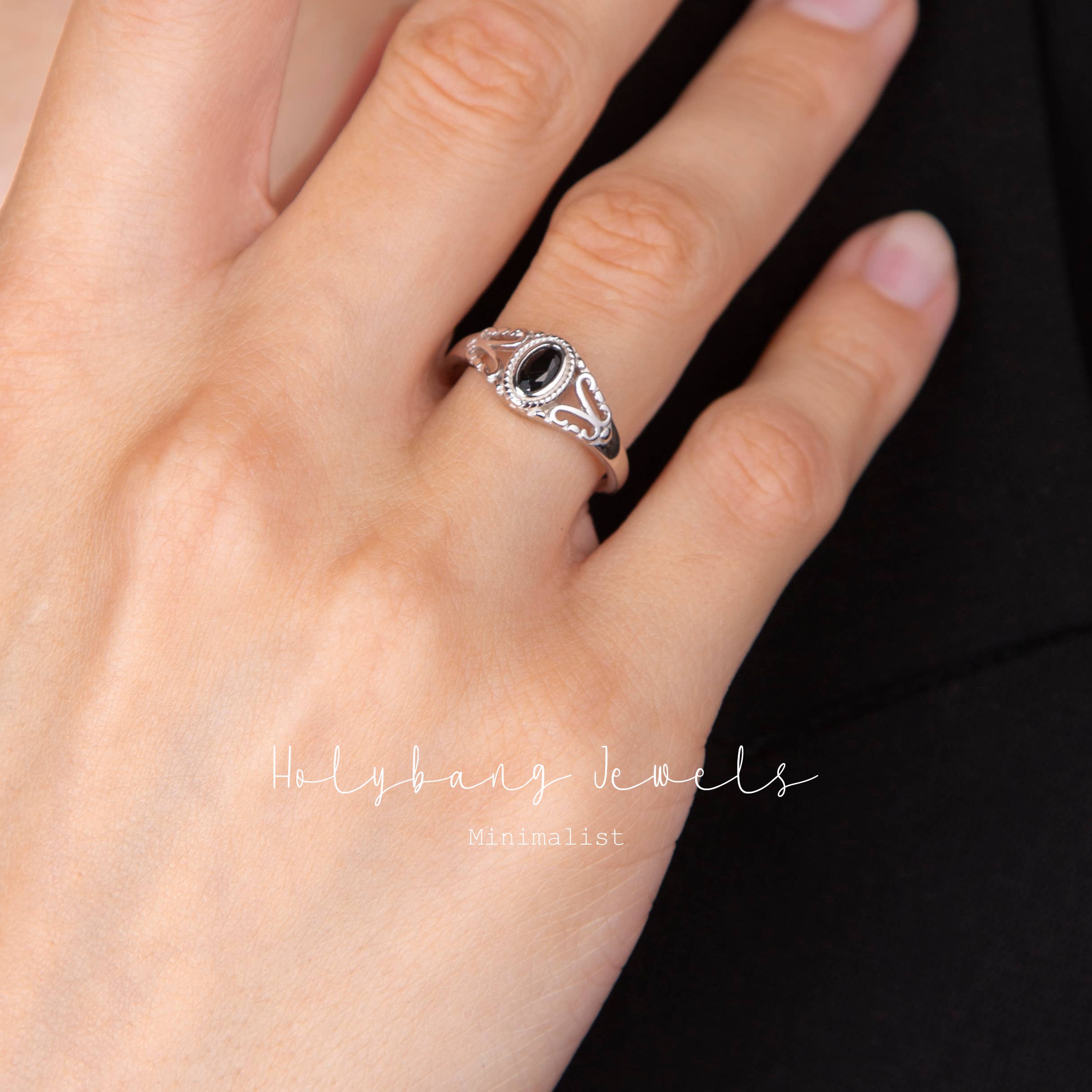 HolyBang Jewels - Wholesale Ring met een steen/solitaire ring - VINTAGE ONYX KANTEN RING - R-F26233