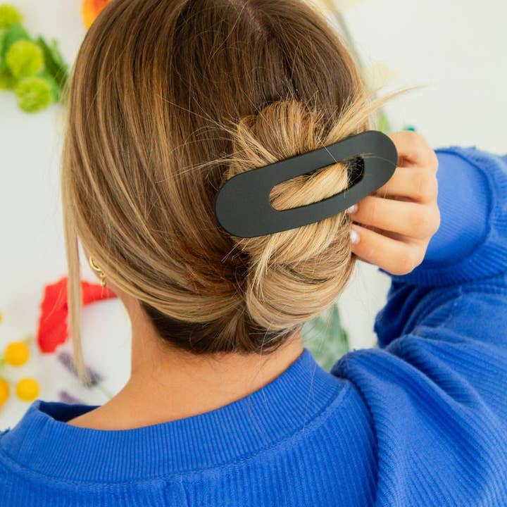 Shop Andi - Wholesale Hair Clip - Women's - Oversized Flat Claw Clip9