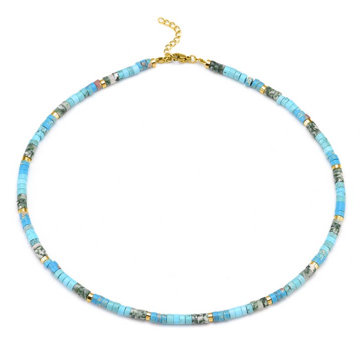 Vergoldete Halskette mit blauen und grünen Türkisperlen für den Großhandel von SIXTY STONES