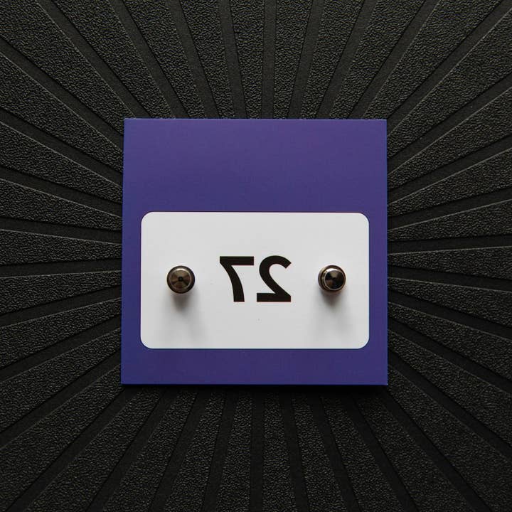 Pinsnickety - Wholesale Horseback Riding Gear - Flying Pig Pins2