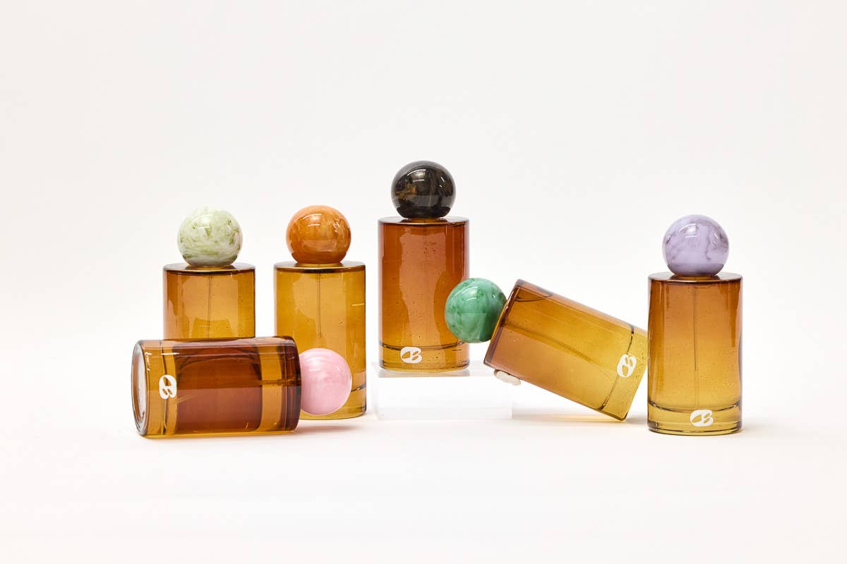 Amber Kamerlinnengeurspray voor groothandel op Faire7