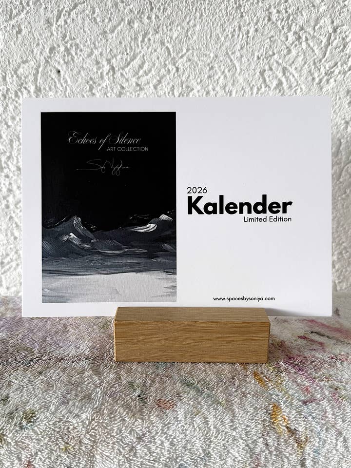 Calendrier d'Impression d'Art 2026 - Collection Échos pour la vente par Spaces by Soniya