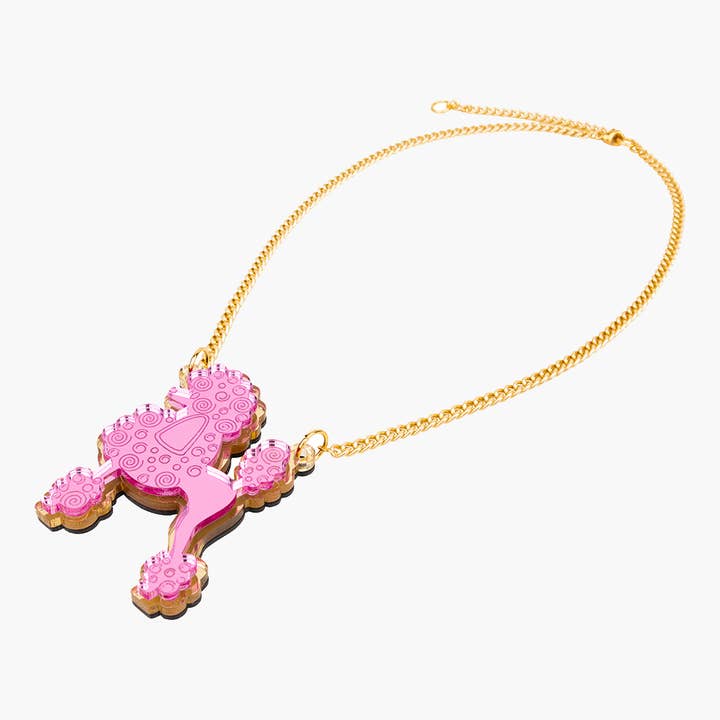 Collier Caniche en acrylique métallisé rose pour la vente par Rijkje Jewelry