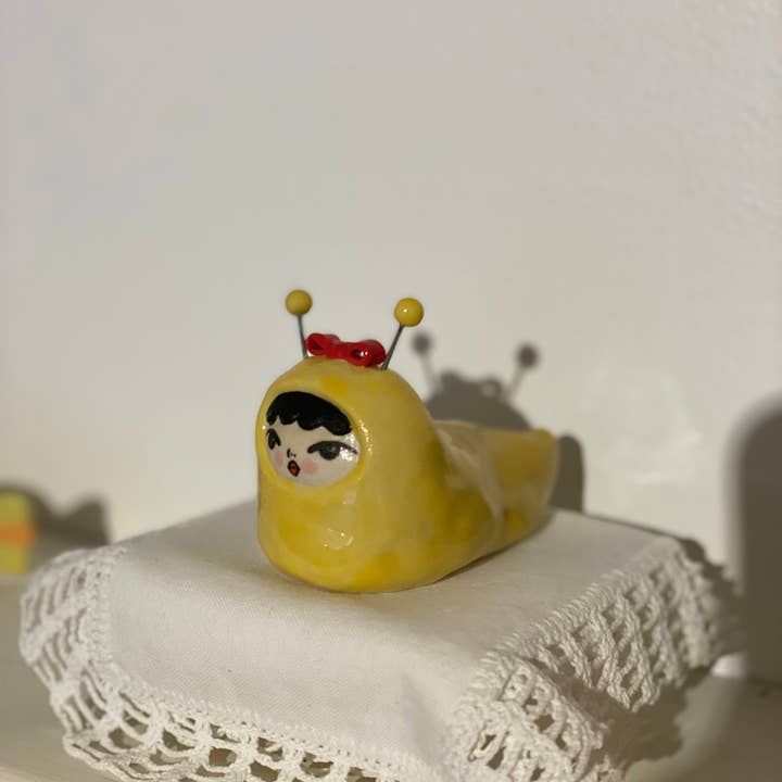 Munbeibi - Wholesale Decorative Figurine - Sally the Ceramic Slug Munbeibi8