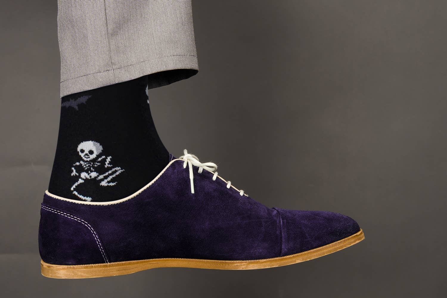 Real Sic - Wholesale Socks - Unisex - Halloween / Horror Funny Skull Socks - Dancing Skeleton2
