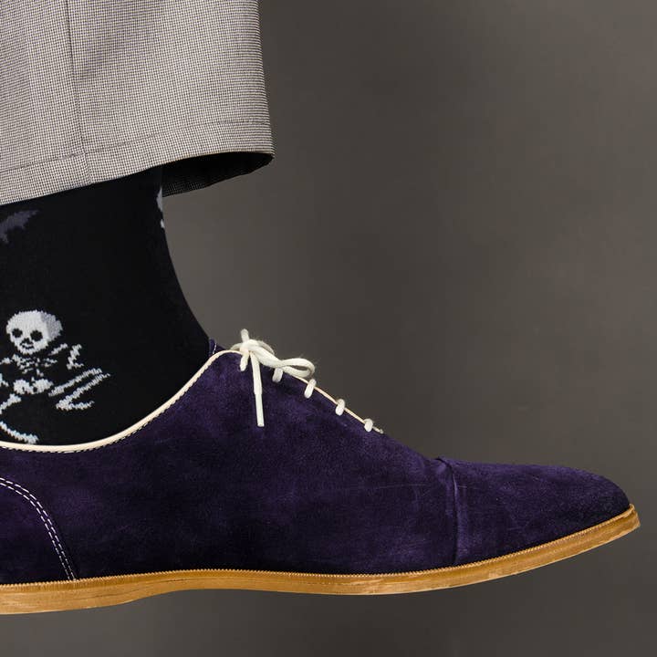 Real Sic - Wholesale Socks - Unisex - Halloween / Horror Funny Skull Socks - Dancing Skeleton2