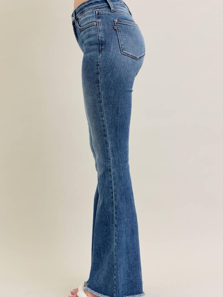 Watermelon Apparel – wholesale Jeans - Dam – Judy Blue Mid Rise Vintage Fray Hem Flare2