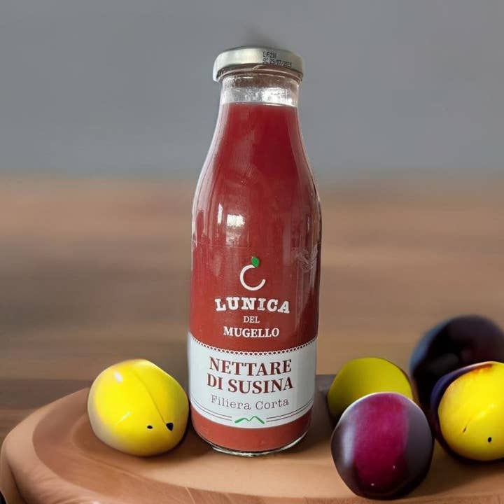 Pruimennectar Lunica Mugello voor wholesale door Passione Toscana