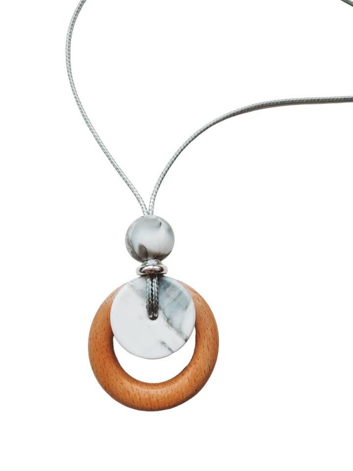 Motherhood Marble Pendant for wholesale by Bennie Blooms
