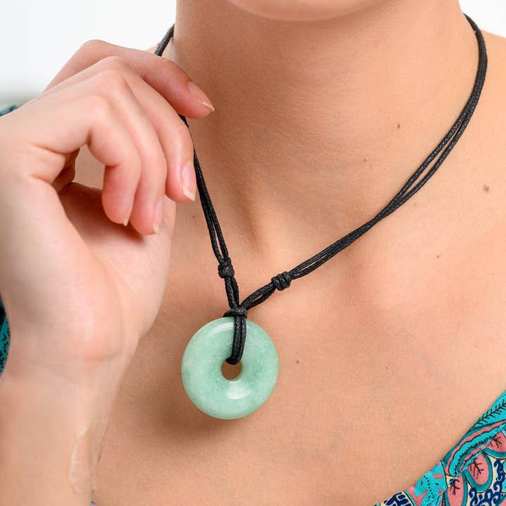 Henna Shoppe - Wholesale Pendant/Charm Necklace - Jade Ring Pendant Necklace1