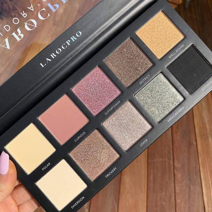 LaRoc Cosmetics - Vendita all'ingrosso Palette di ombretti - Palette di ombretti metallizzati - Il vaso di Pandora LaROC Pro
