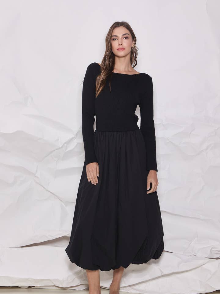 Black Bubble Hem Maxi Dress for wholesale on Faire0