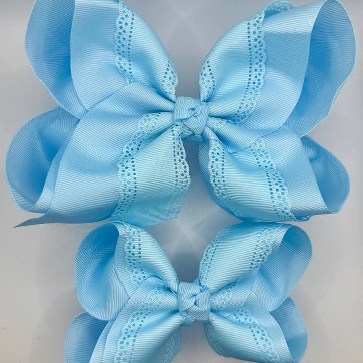 Blått ögleband för wholesale av Luminous Sky Bowtique