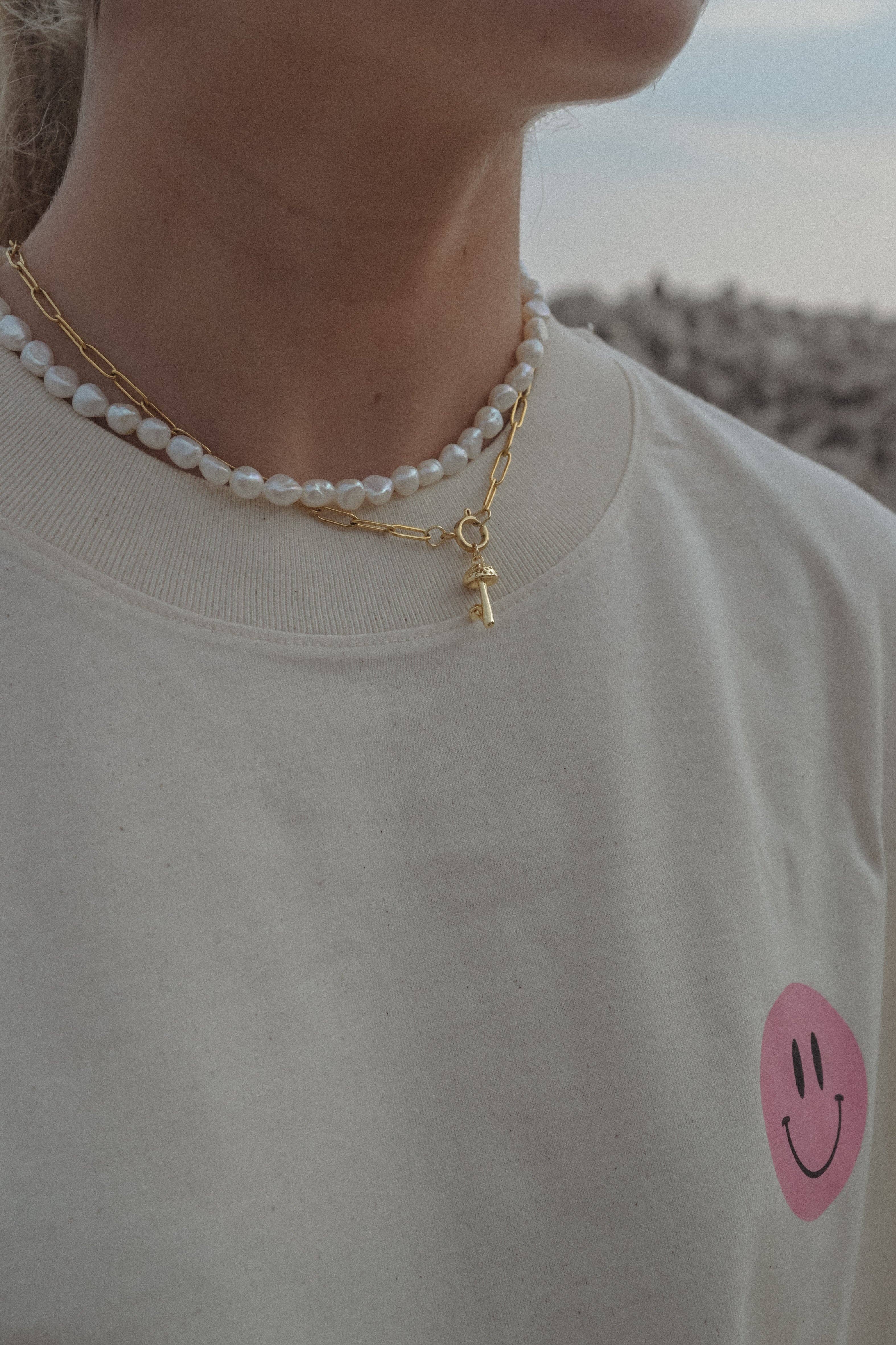 Atelier Jean - Wholesale Screen Printed T-Shirt - Women's - PINK SMILEY T-SHIRT4