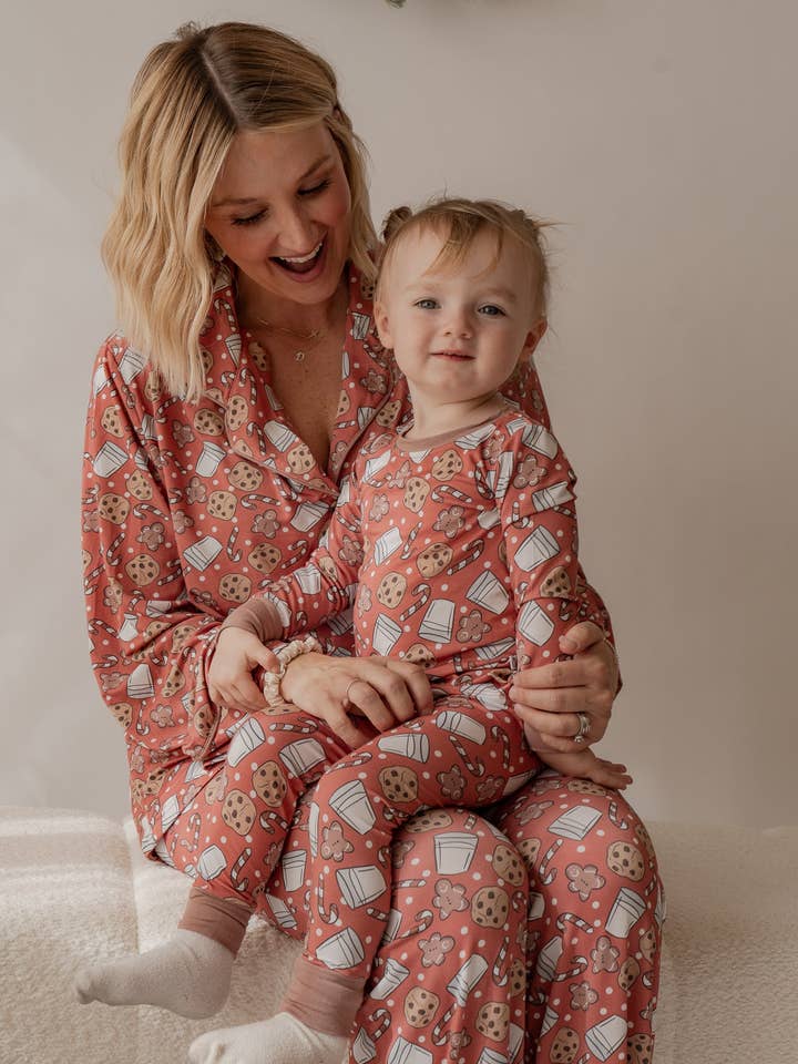 Bolachas e Leite | Pijama de Duas Peças por atacado de Annie Bean & Co