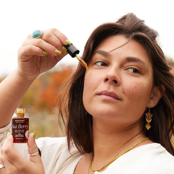 Apoterra - Wholesale Facial Oil - Sea Berry Balancing Facial Oil