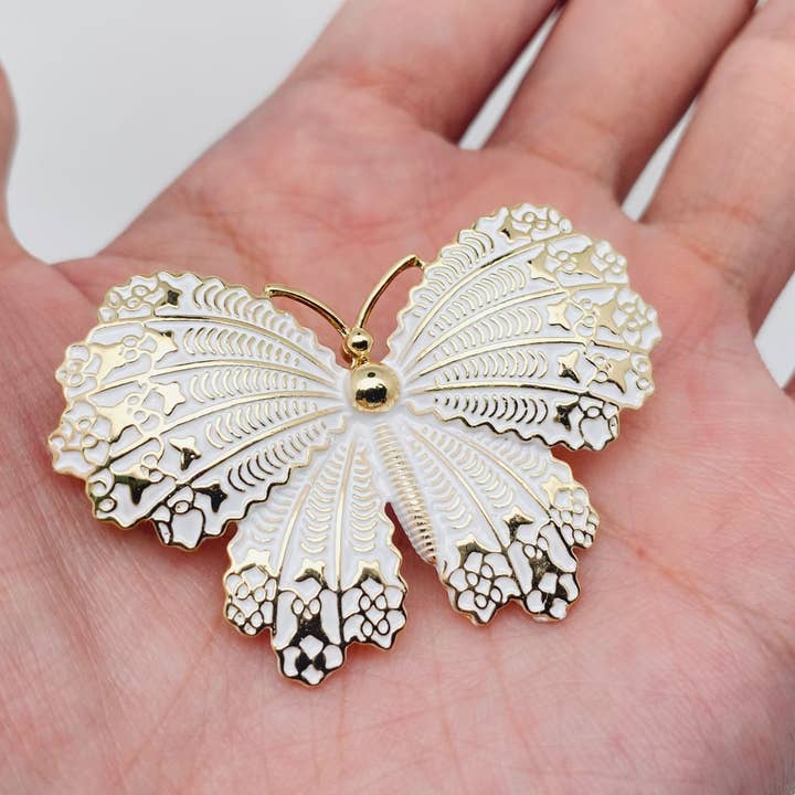 Mio Queena - Wholesale Brooch - Vintage Enamel White Butterfly 14K Gold Plated Brooch