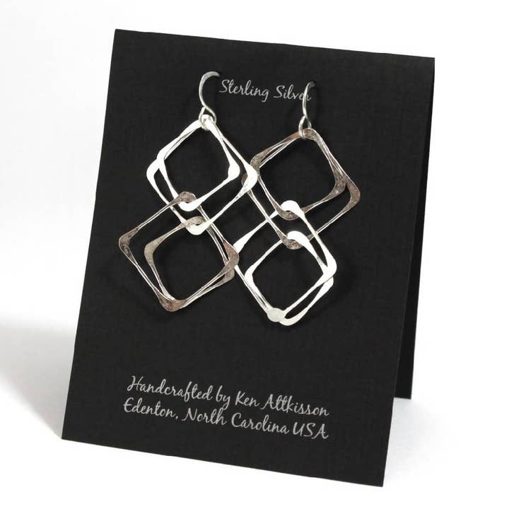 Orecchini in argento Sterling con due quadrati multipli. per la vendita all'ingrosso da parte di Ken’s handcrafted jewelry