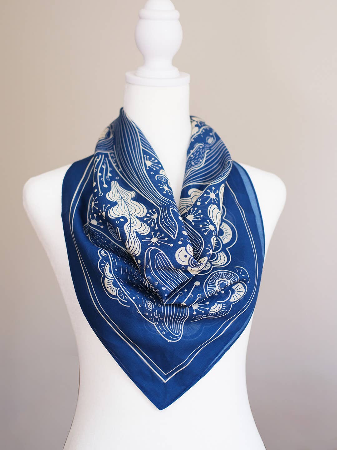 sol&mar art co. - Wholesale Bandana - Unisex - Whale, and the Ocean Bandana Scarf (Navy)4