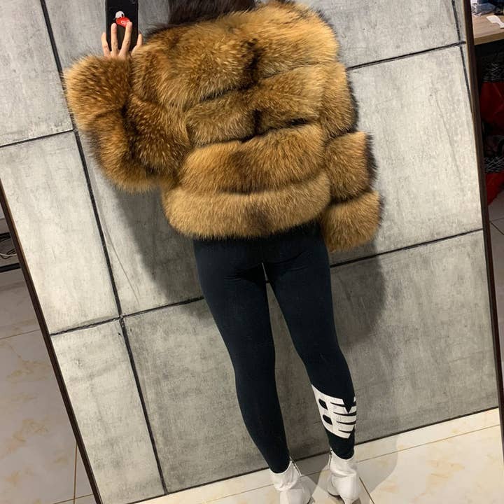 Marayn - Wholesale Fur/Faux Fur Coat - Women's - Luxury Faux Fur Coats Wholesale for Global Market12