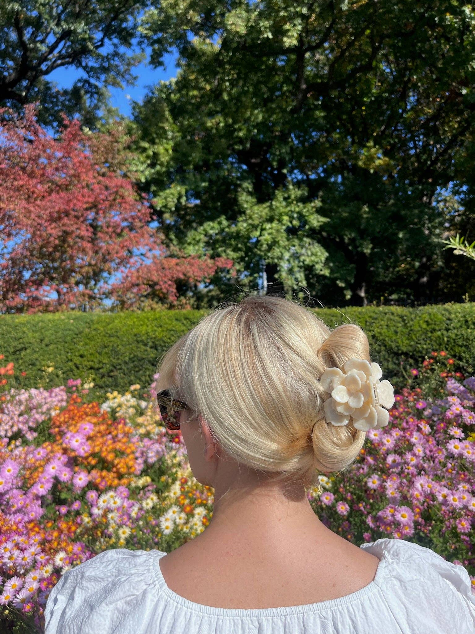 Solar Eclipse - Wholesale Hair Clip - Women's - Handmade Origami Gardenia Flower Claw Hair Clip14