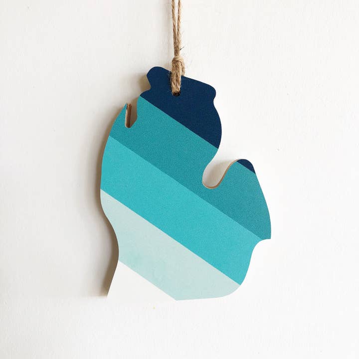 Hemlock & Heather - Wholesale Ornament - Comal Stripes State Ornaments40