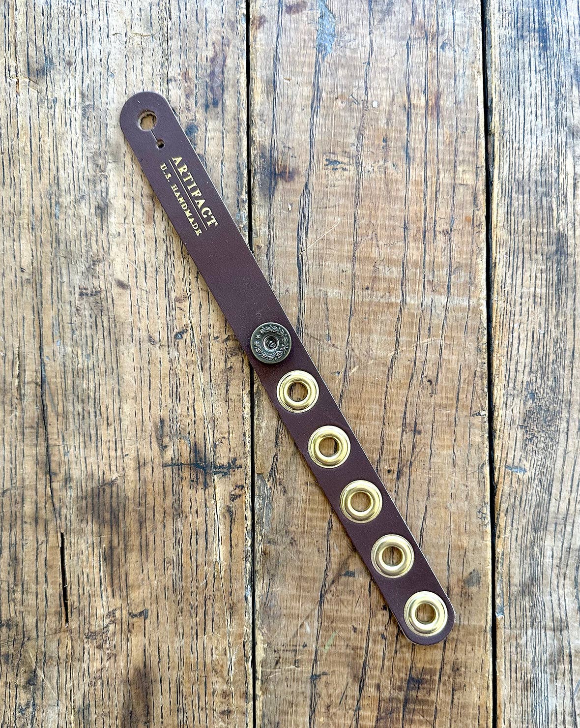 ARTIFACT - Wholesale Knitting/Crochet Supplies - Knitting & Crochet Yarn Tender2